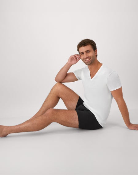 Hanes Canotte da uomo A-Shirts 6-Pack cotone senza etichetta morbido traspirante fresco comfort leggermente imperfetto, Bianco - Confezione da 6, XL
